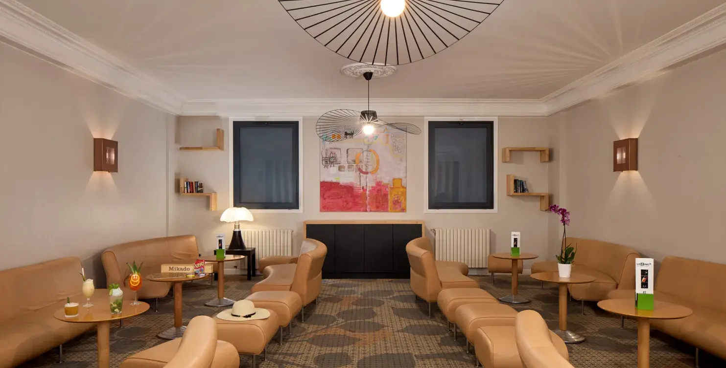  Hotel Roissy Lourdes le Zinc bar Hotel Roissy Lourdes 4 étoiles proche de la Grotte de Lourdes