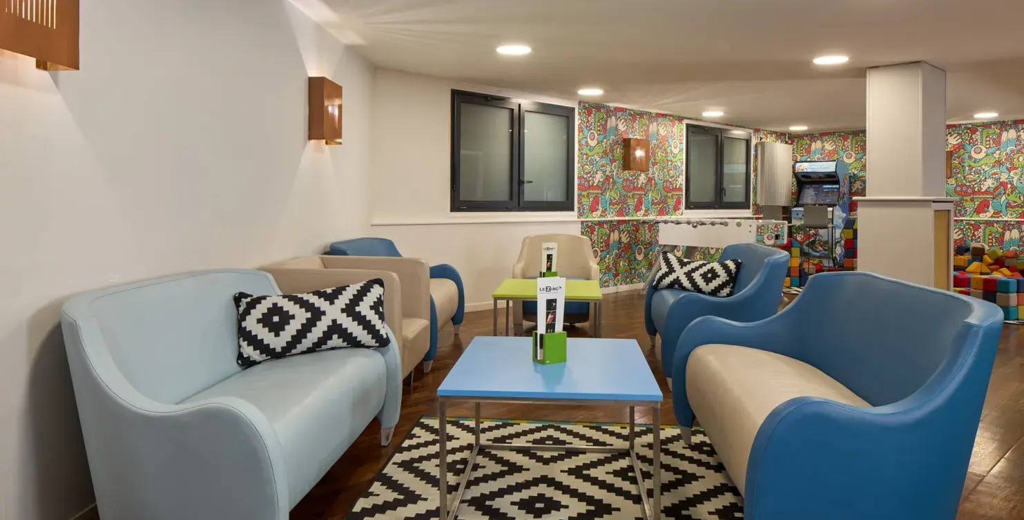  Hotel Roissy Lourdes Le Zinc Bar – Hotel Roissy Lourdes 4 estrelas perto da Gruta de Lourdes