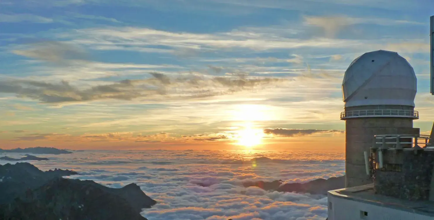  Hotel Roissy Lourdes Le Pic du Midi de Bigorre
