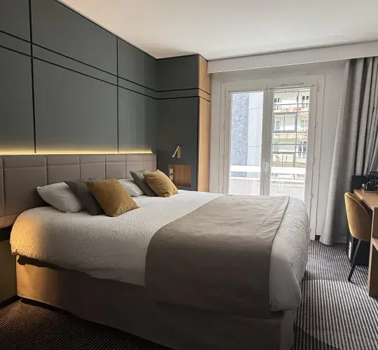  Hotel Roissy Lourdes 