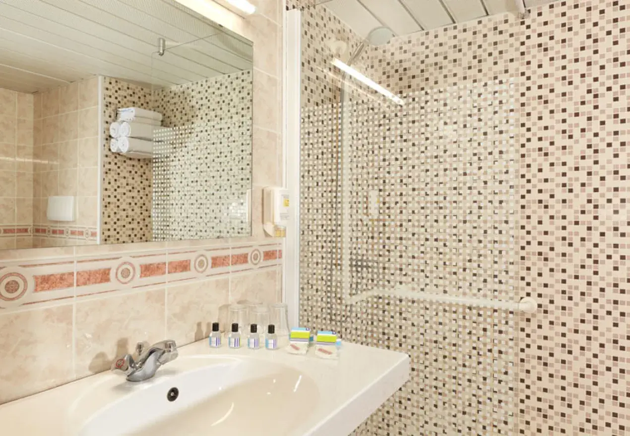  Hotel Roissy Lourdes Camera doppia per disabili